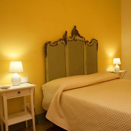 Boutique Rooms And Breakfast Granveliero Trapani Eksteriør bilde
