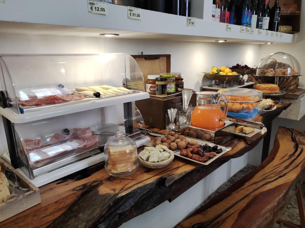 Boutique Rooms And Breakfast Granveliero Trapani Eksteriør bilde