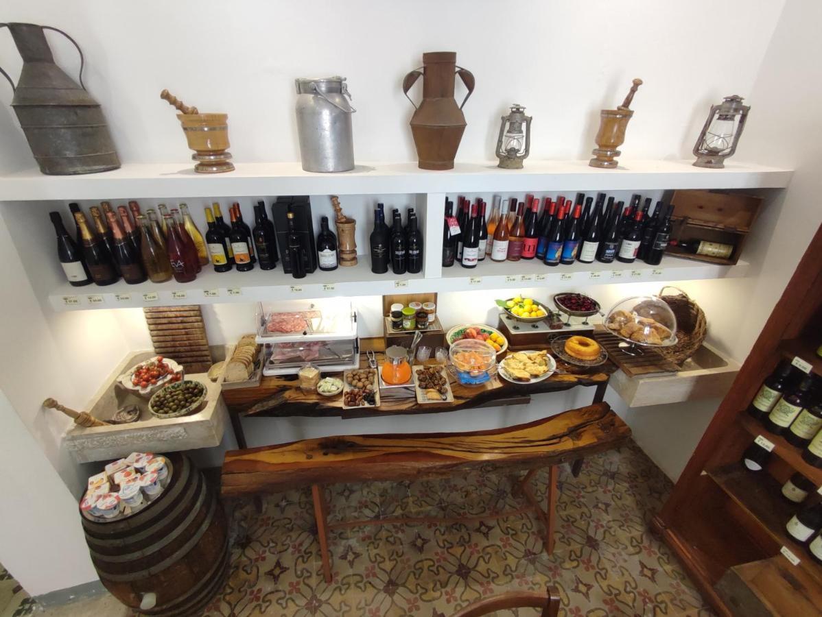 Boutique Rooms And Breakfast Granveliero Trapani Eksteriør bilde