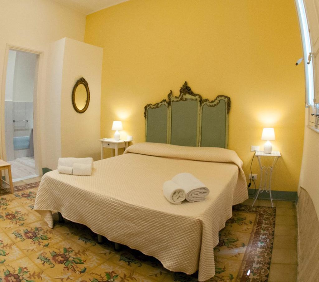 Boutique Rooms And Breakfast Granveliero Trapani Eksteriør bilde
