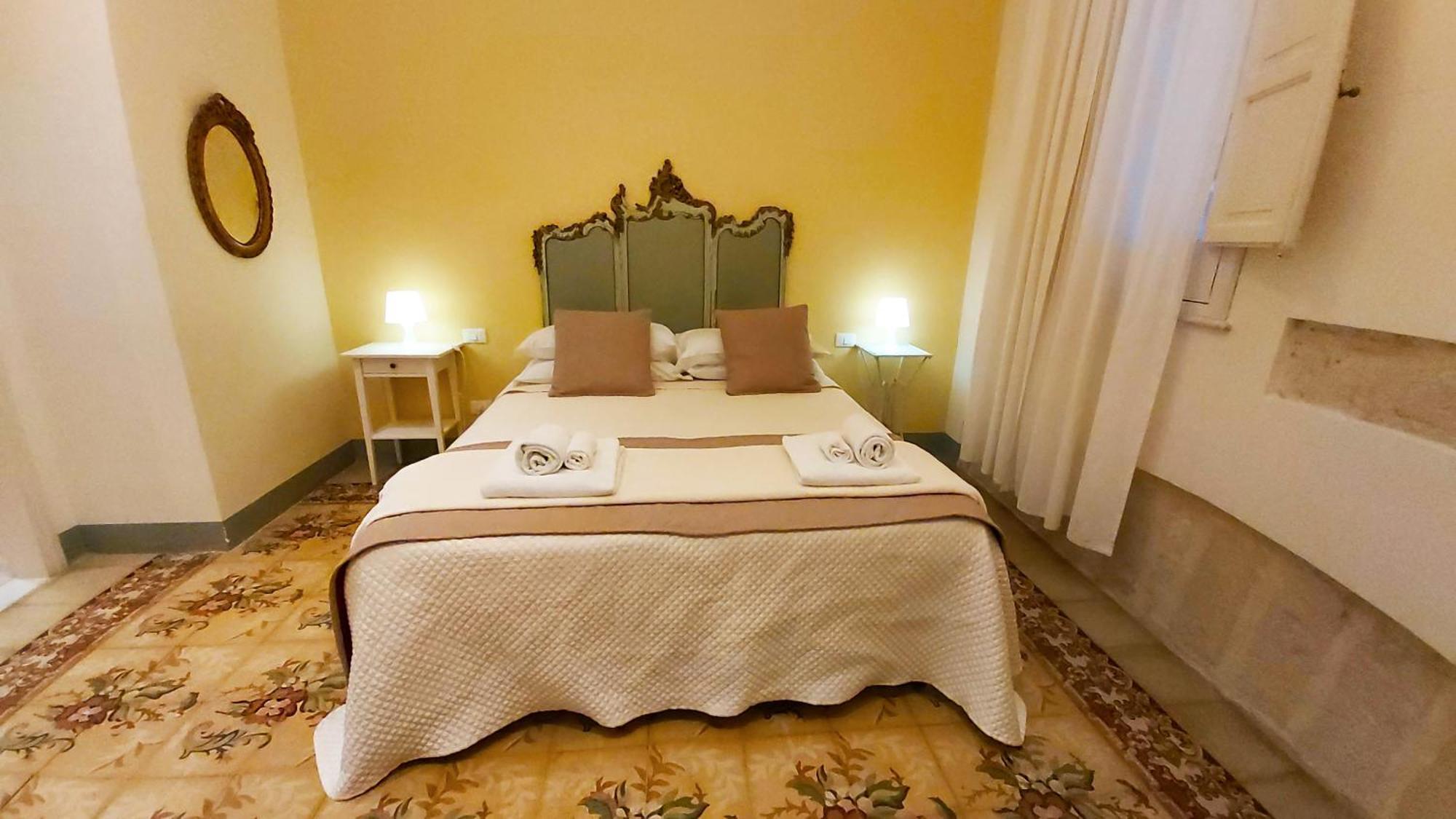 Boutique Rooms And Breakfast Granveliero Trapani Eksteriør bilde