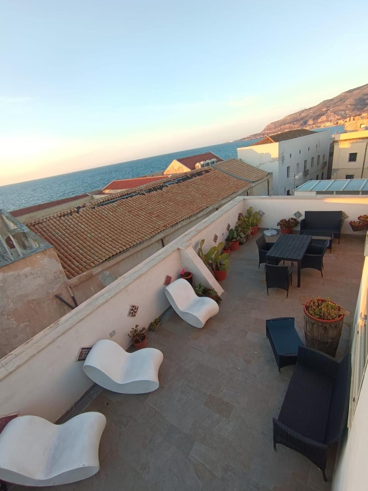 Boutique Rooms And Breakfast Granveliero Trapani Eksteriør bilde