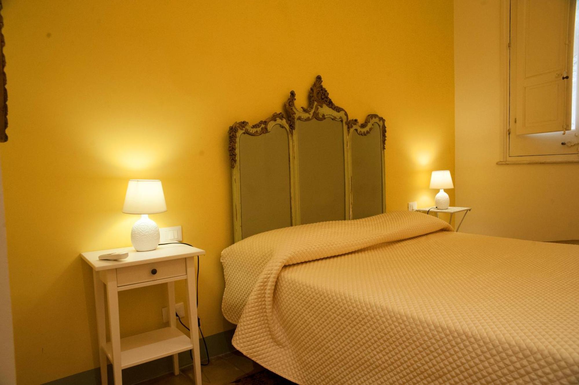 Boutique Rooms And Breakfast Granveliero Trapani Eksteriør bilde